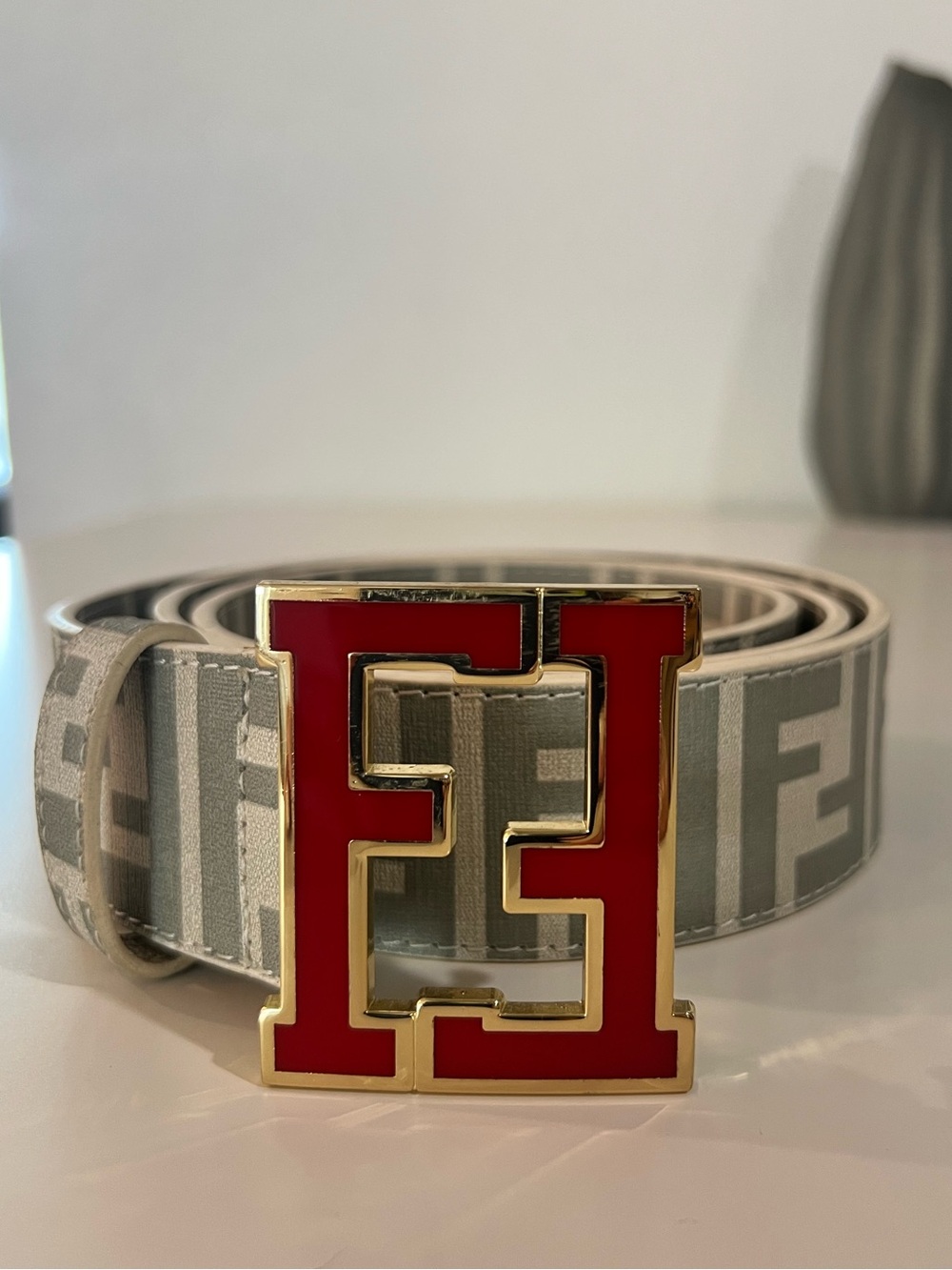 ✨♥️ Fendi Zucca FF Logo Leather Belt White Gray Red Buckle Size 120/48